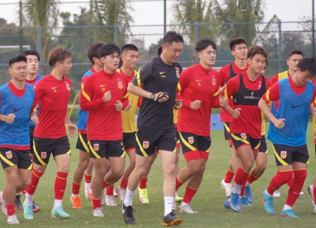 久久亚洲综合伊人